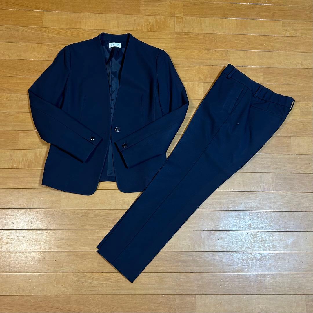 PLSTのウォームリザーブ紺ネイビーパンツスーツ上下Lサイズセットです。