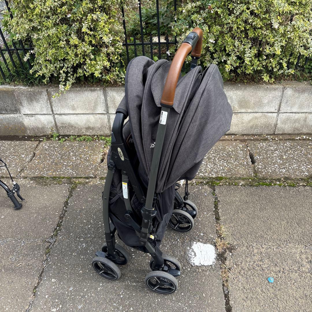 極美品　ジョイー　スマバギ　4WD シグネチャー　両対面式　AB型　ベビーカー