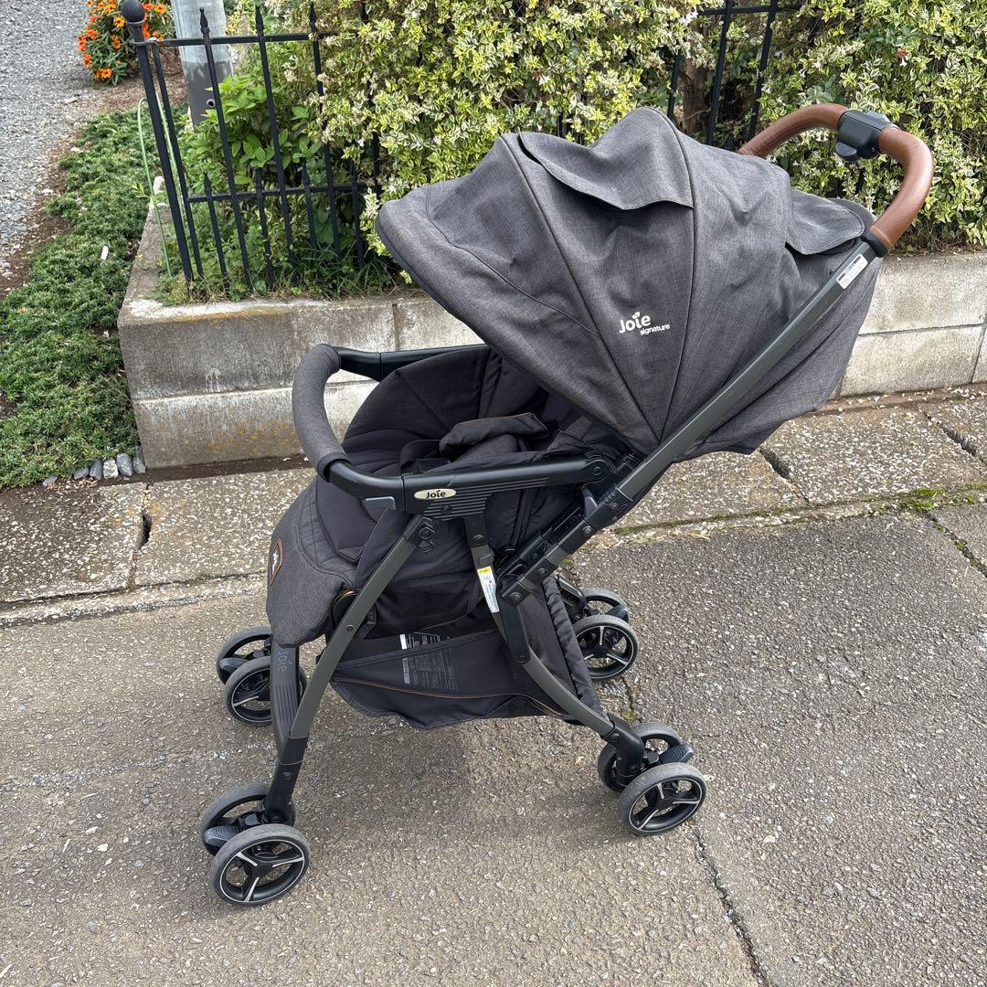 極美品　ジョイー　スマバギ　4WD シグネチャー　両対面式　AB型　ベビーカー