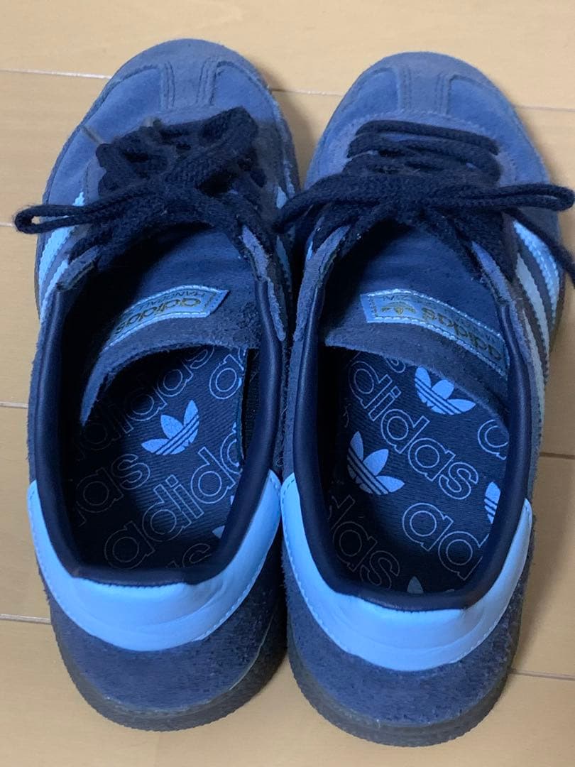 adidas ネイビー スペツィアル