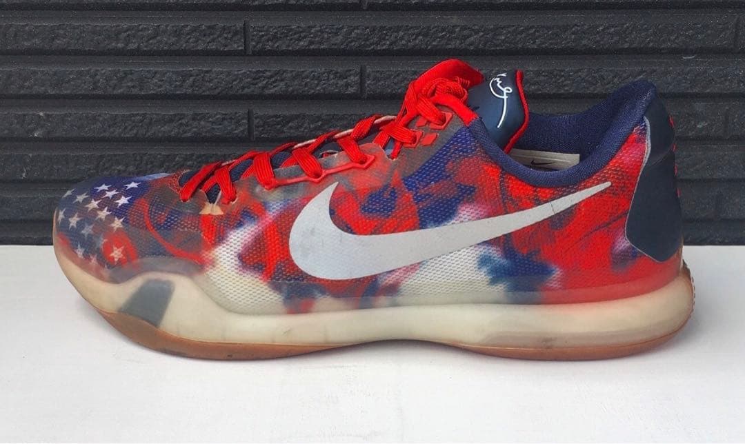 ナイキ コービー 10 kobe 10 \"independence day\"