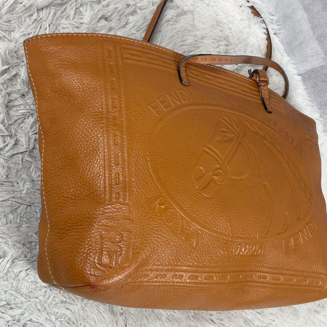 A4可 美品 フェンディ レザー トートバッグ セレリア チャーム付き ブラウン