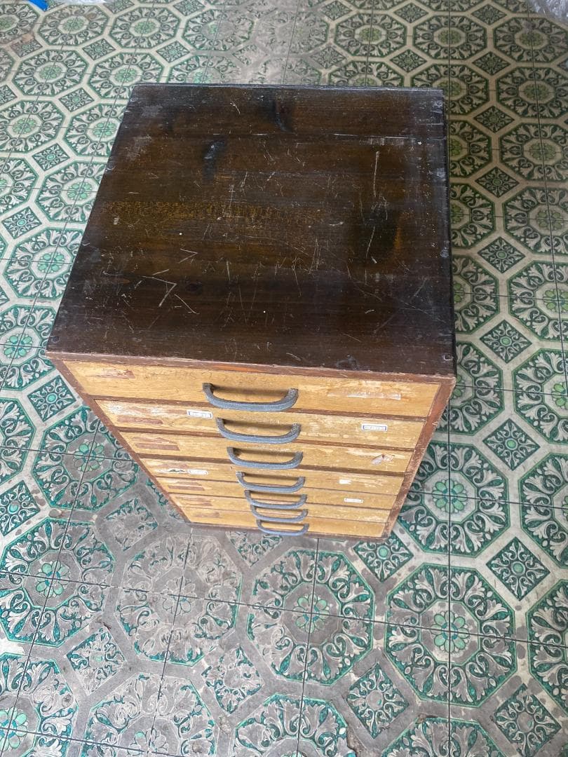 アンティーク　小抽斗　７杯　小引き出し　蚤の市　骨董　古家具　希少