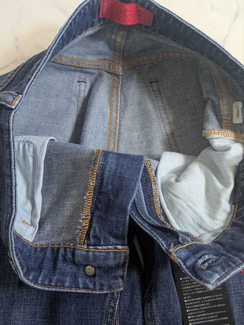 タグつき RED CARD TOKYO 23区 デニム ワイド パンツ