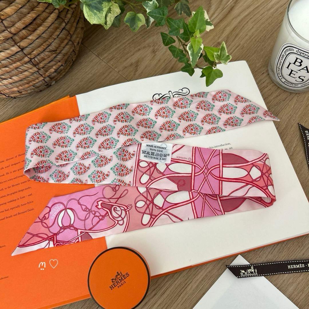 HERMES　エルメス　ツイリー　鞭ブロック　リボンシルクスカーフ　ホース　馬