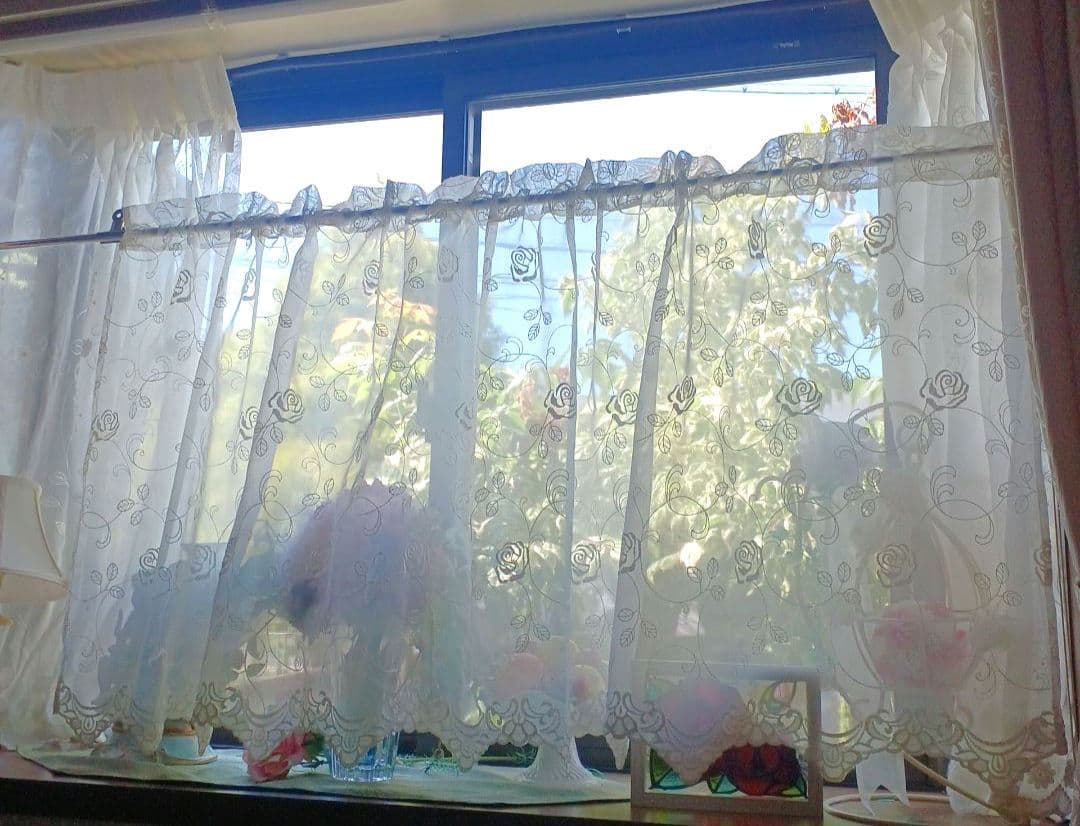 カフェカーテン【バラ刺繍トルコレース　スカラップ】ハンドメイド