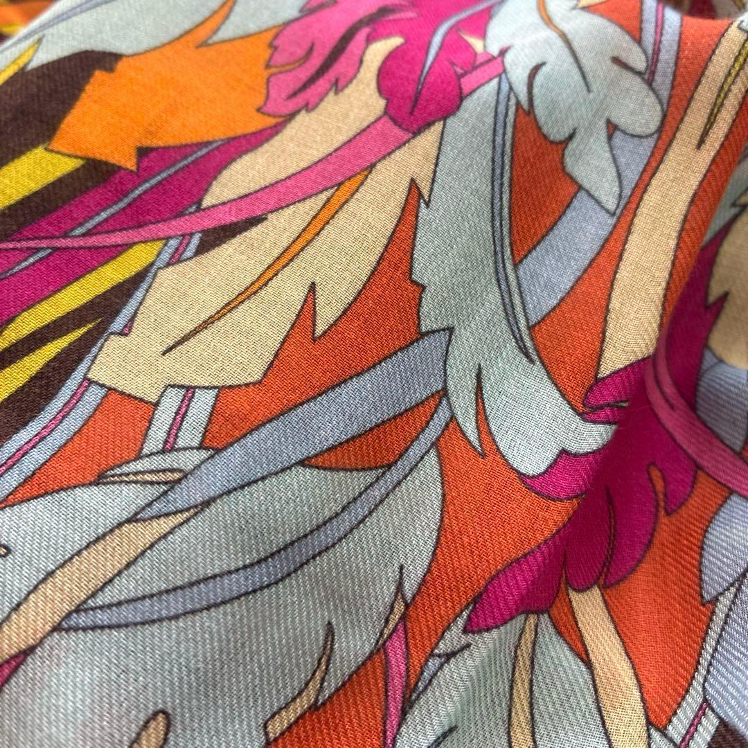 EMILIO PUCCI エミリオプッチフラワー　大判 ストール