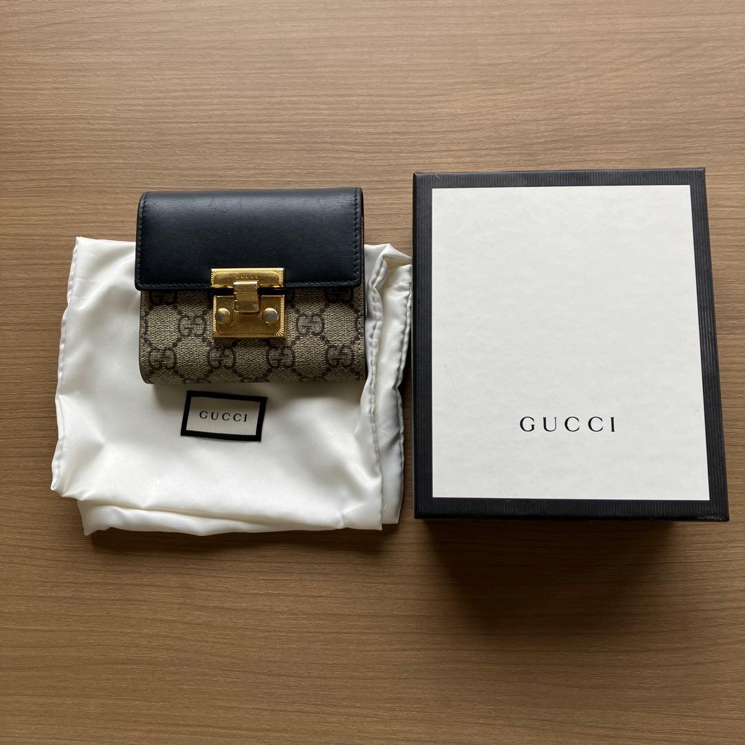 GUCCI 二つ折り財布 ベージュ ブラック