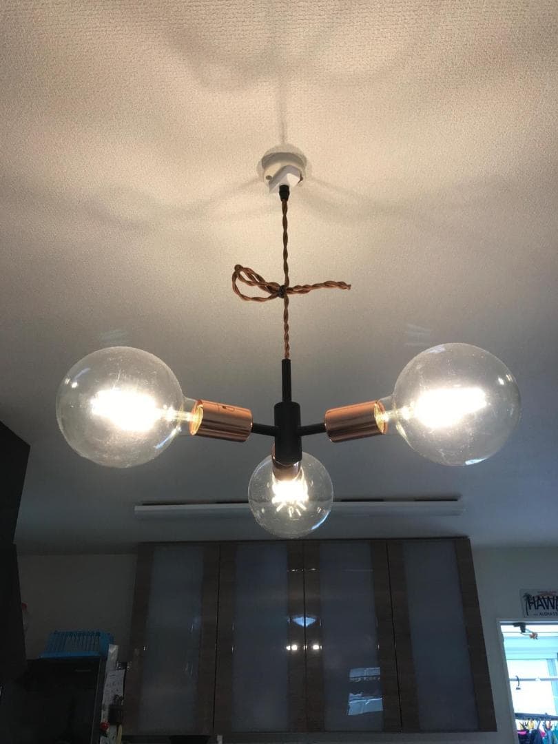 滲む凛々しさ レトロ 吊下げ灯 ソケット 3灯式ペンダントライト