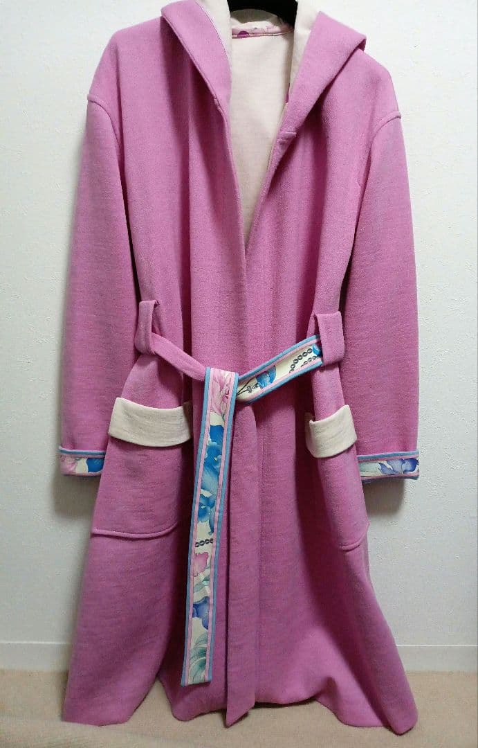 極美品　レオナール　フード付きコート　スプリングコート　38　オーバーサイズ