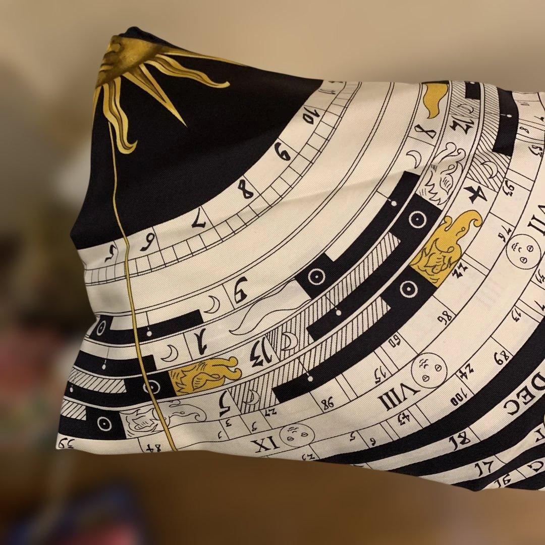 【未使用】　エルメススカーフ　カレ90 「DIES ET HORE」 占星術