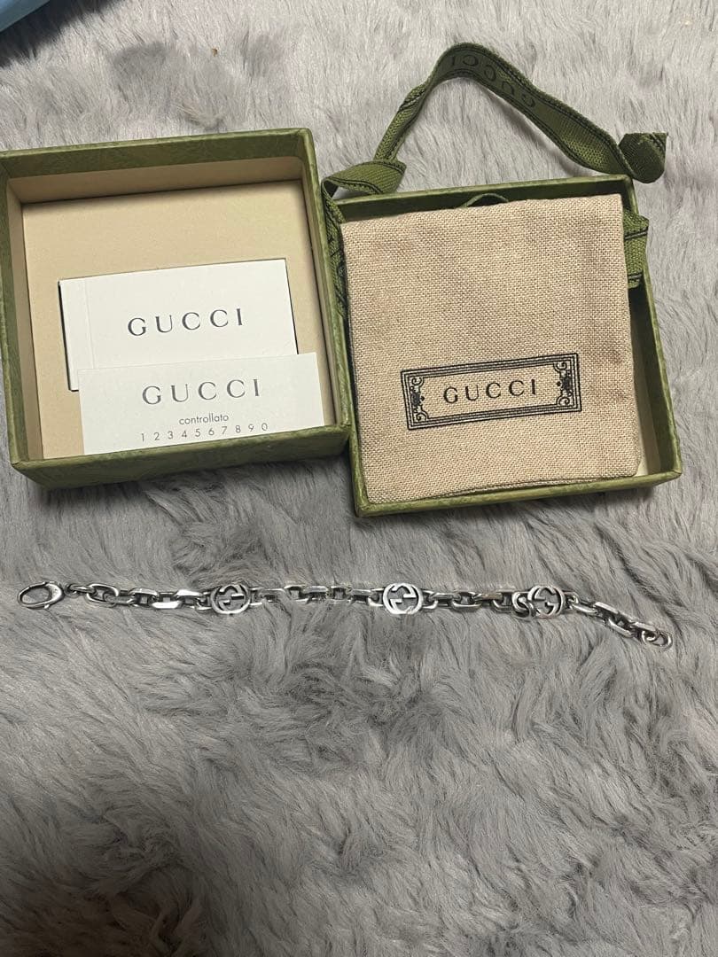 GUCCI インターロッキング　ブレスレット
