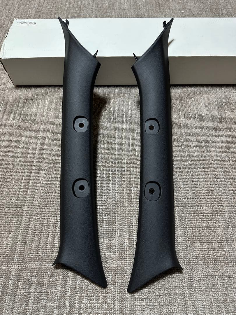 【ハイエース】Aピラー トリム ダークプライム2