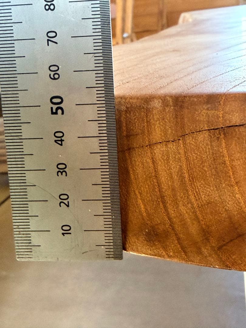 一枚板　無垢　オイルフィニッシュ　欅？　テーブル