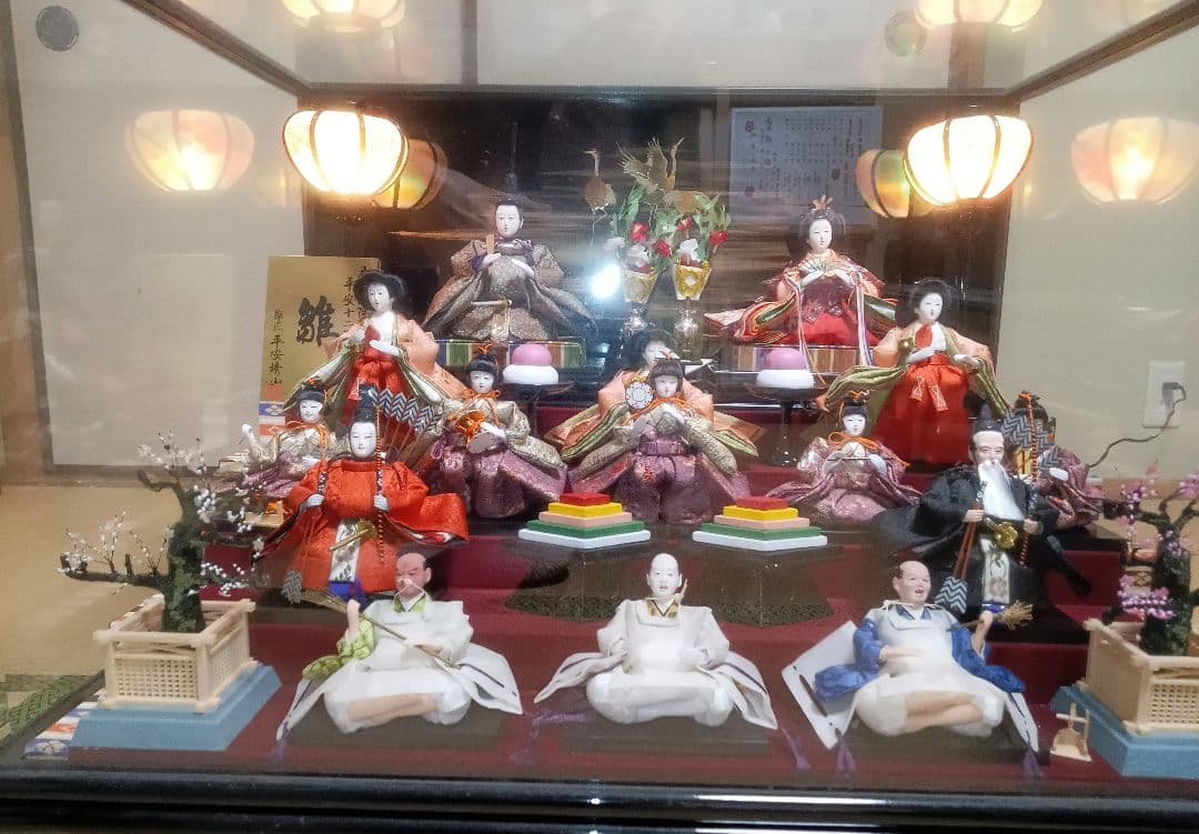 美品　雛人形ケース入り　オルゴール