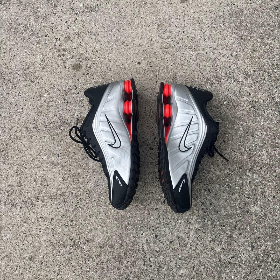 NIKE shox ショックス