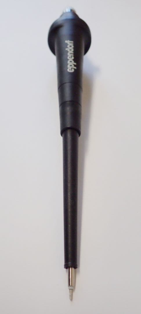 エッペンドルフ 0.5-10uL ピペット