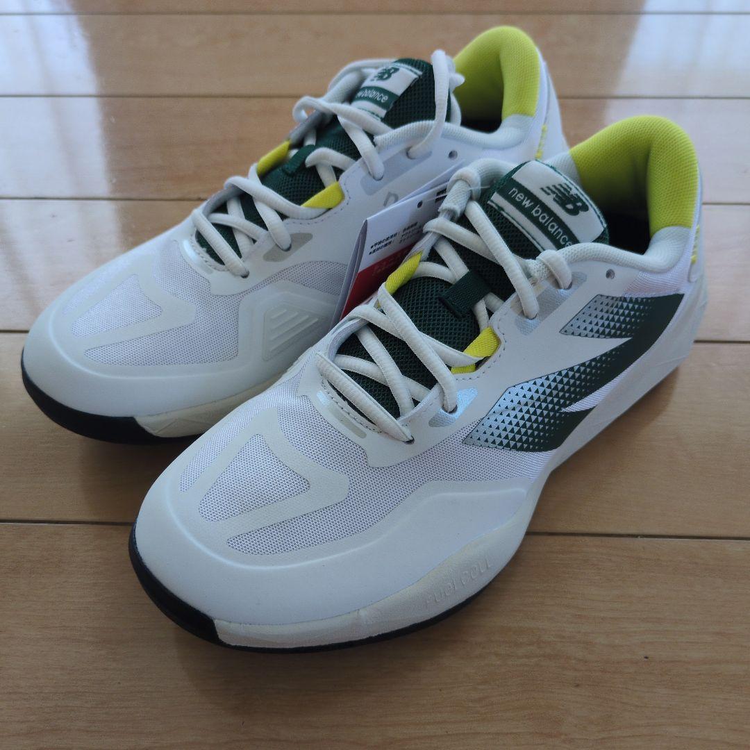 new balance テニスシューズ　Fuelcell 796 v4