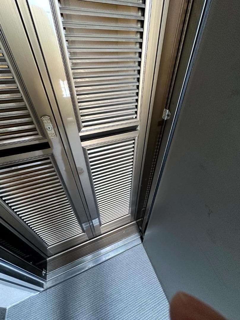 玄関網戸EXCEED TRV 両開き 200×81cm 鍵取説あり