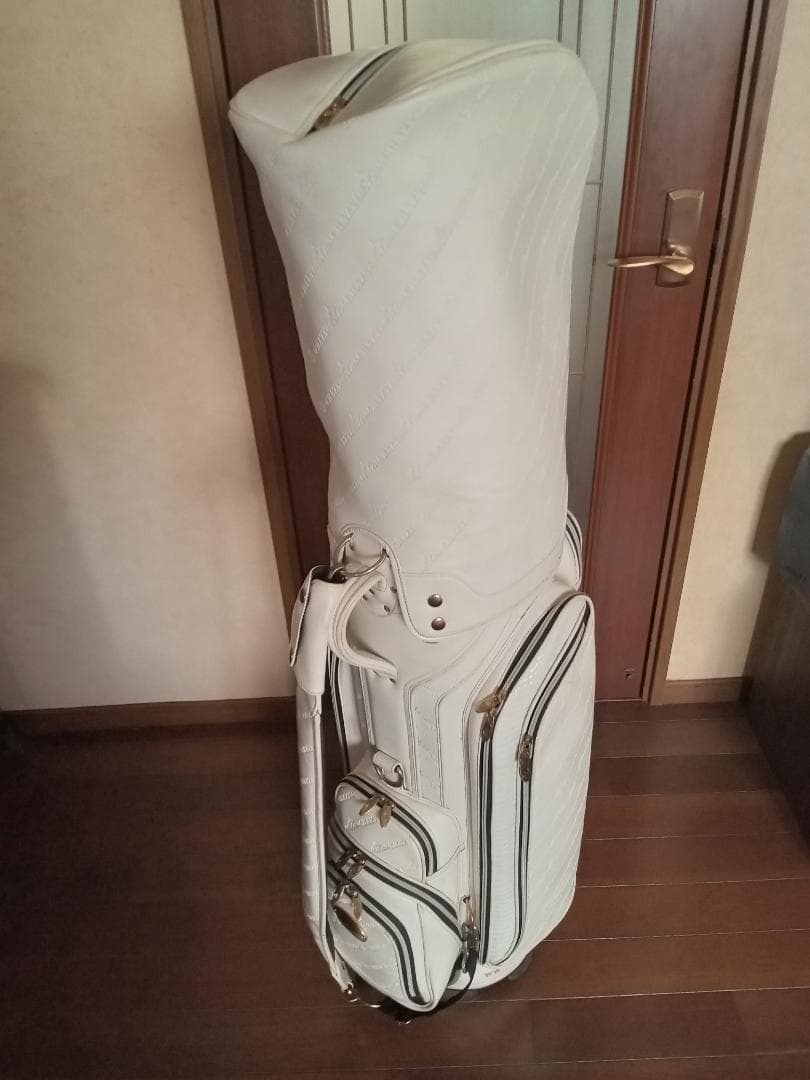 ★値下げ★CRAZY★キャディバッグ★9インチ★モノグラム型押しロゴ★白★