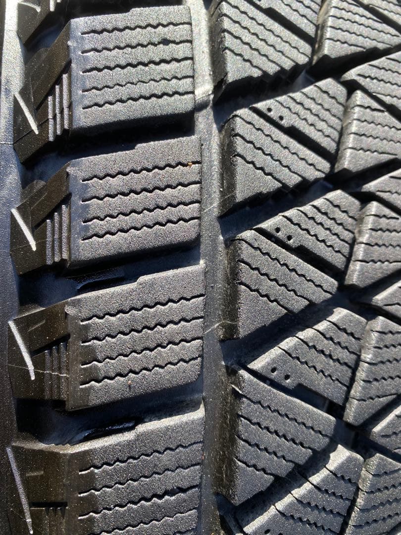 BRIDGESTONE BLIZZAK DMV2 225/65/17 4本セット
