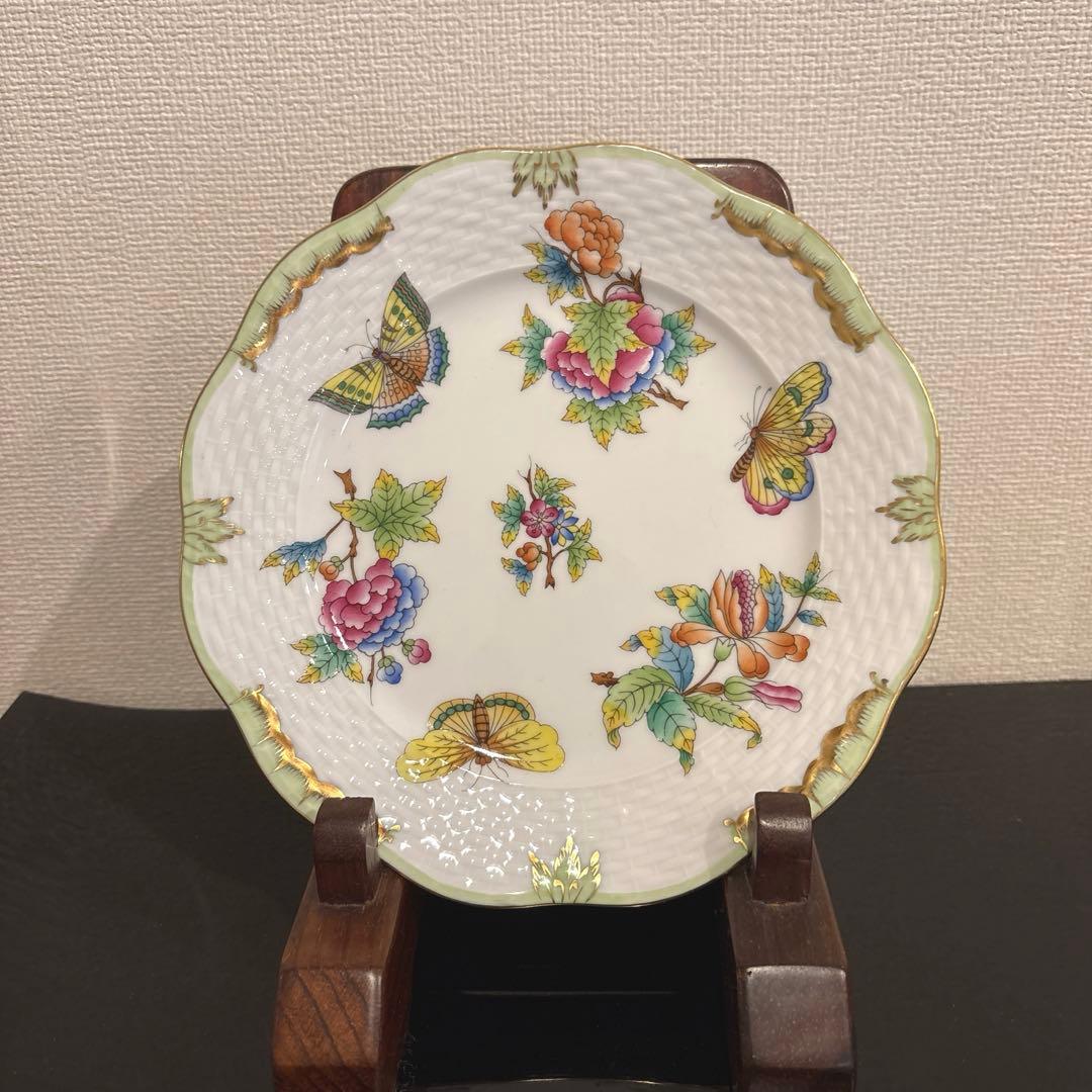 ［ヘレンド］蝶と花柄のプレート