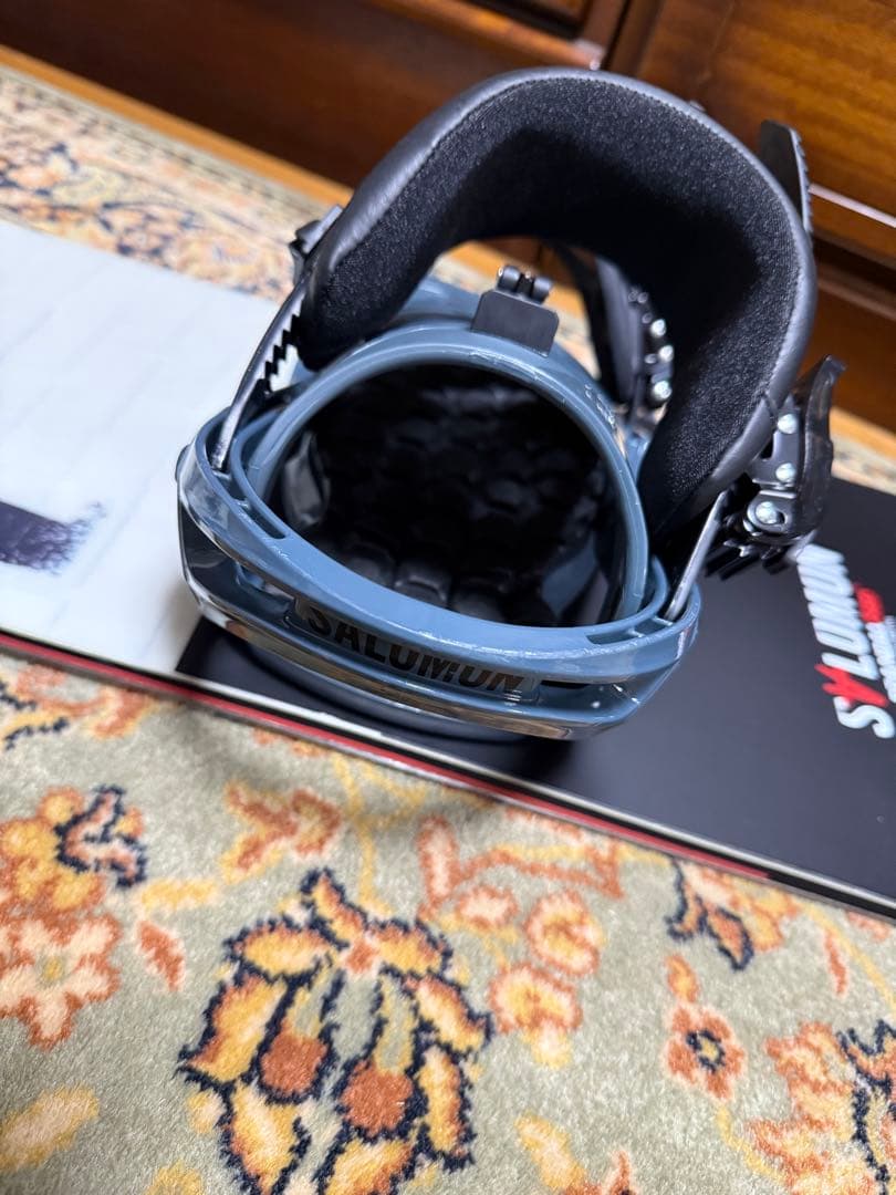 salomon スノーボード ビンディング バンクシー 148