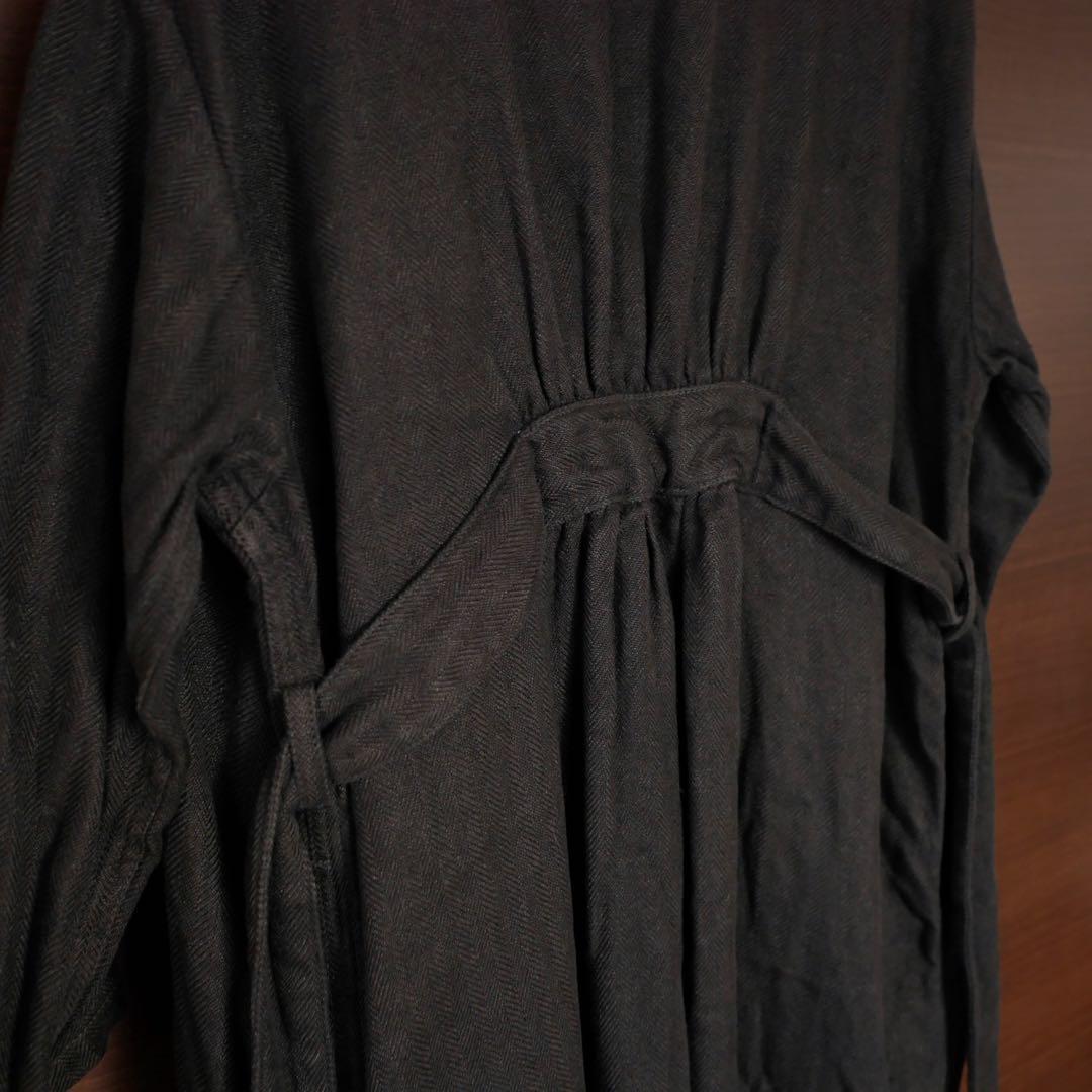 マキマロ ヘリンボーンローブコート