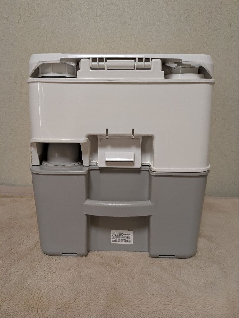 【説明書つきで安心☆新品箱入り】Dometic 970シリーズ ポータブルトイレ