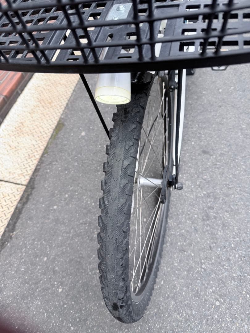 大阪府　ブリヂストン　HYDEE 電動アシスト自転車 ホワイト