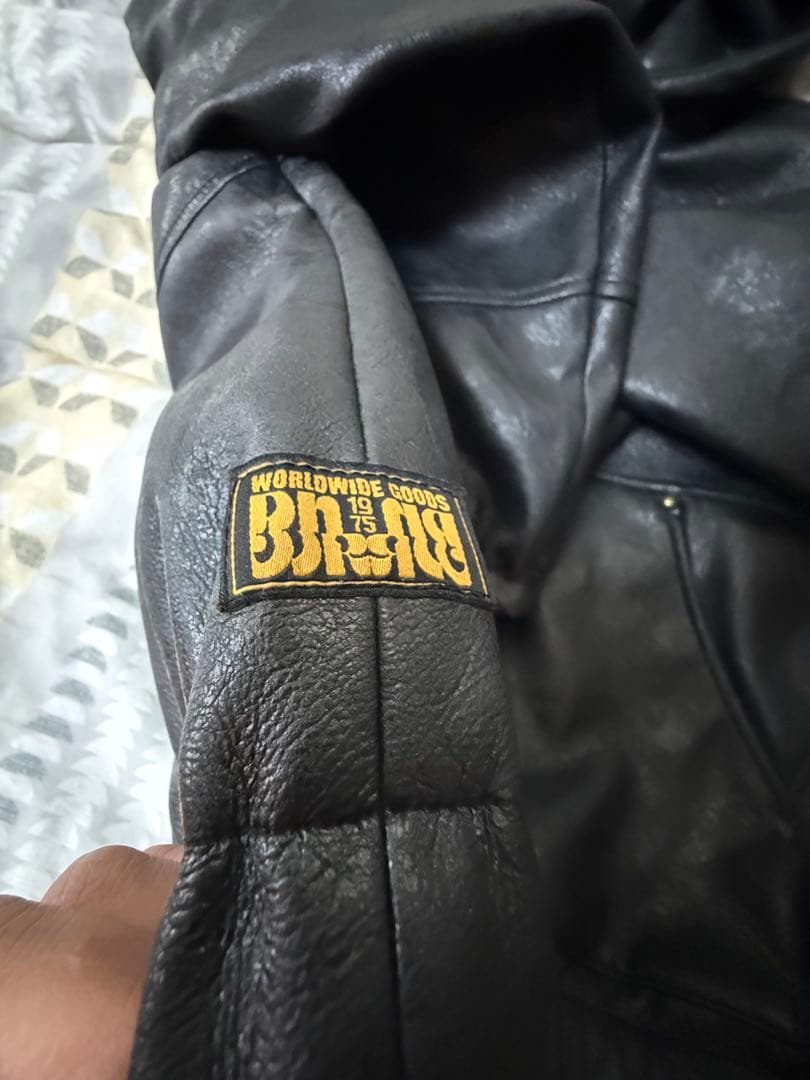 ZARA フェイクレザー　フーディージャケット