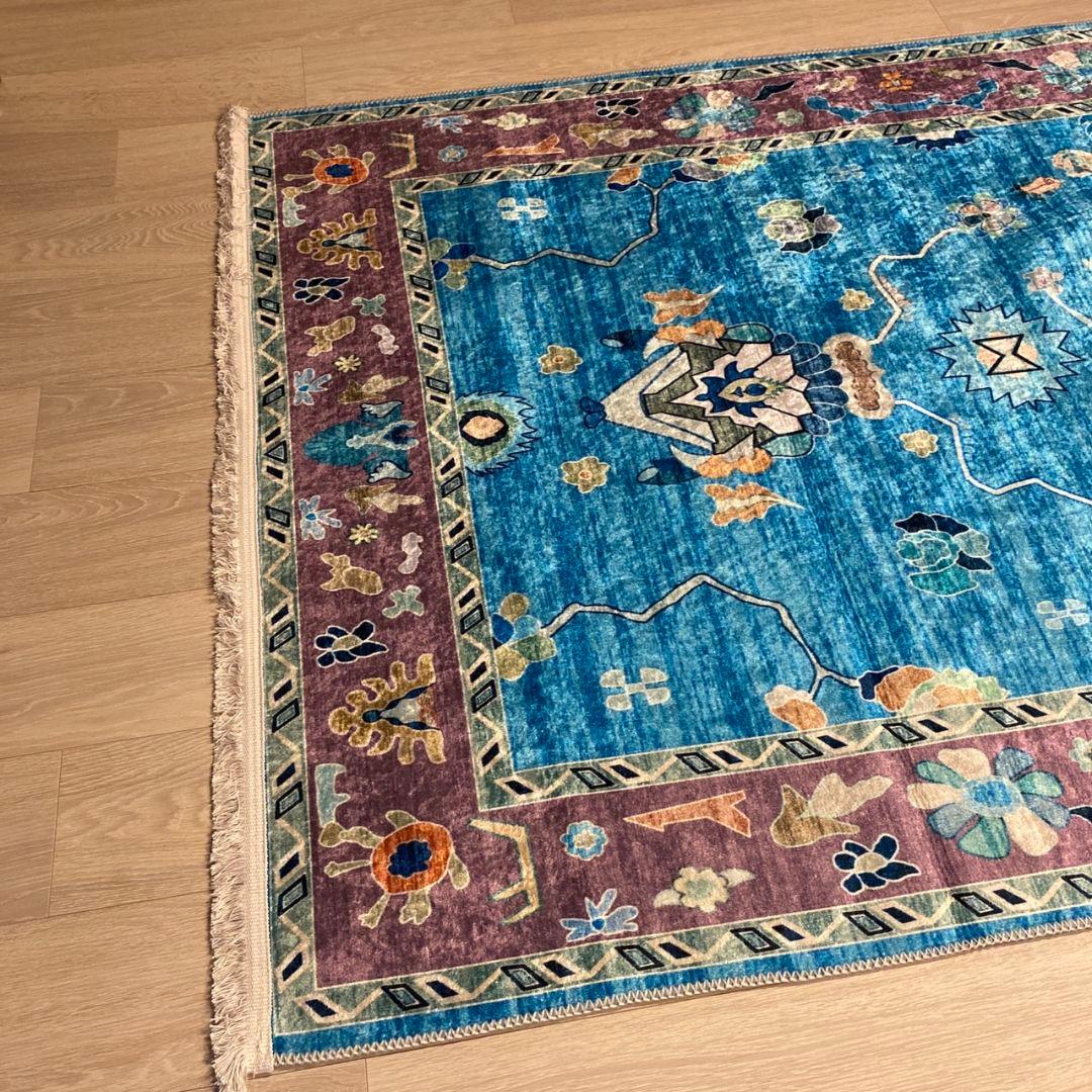 トルコのカーペット 120x180cm　ヴィンテージデザイン ラク　青色　赤色