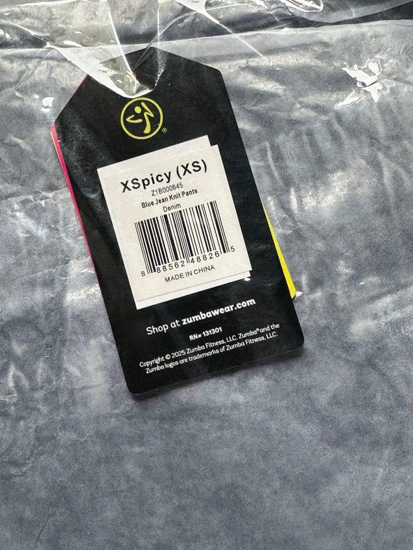 新品　正規品　ズンバ　X S デニム　パンツ