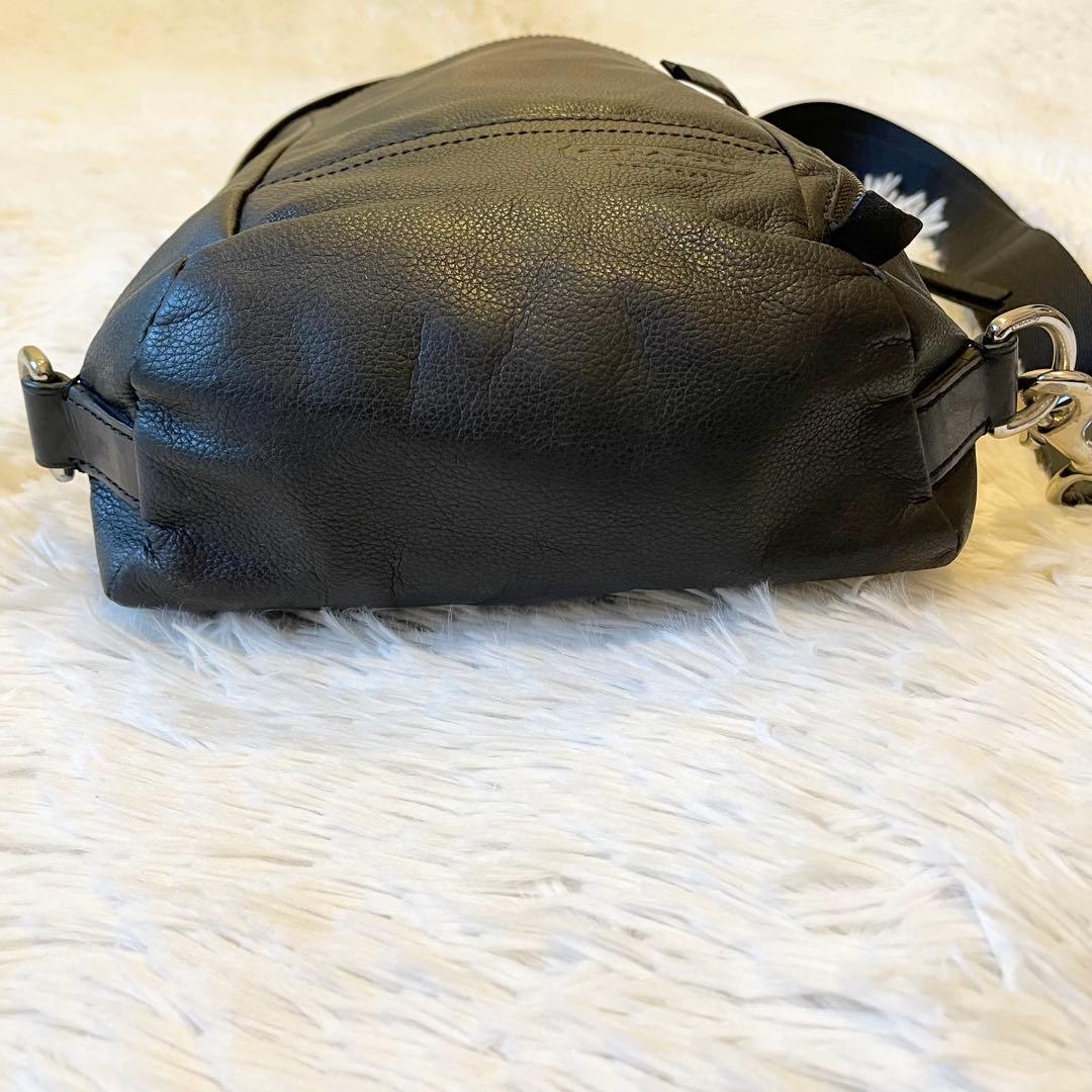 COACH コーチ レザー ボディバッグ ブラック クロスボディ ワンショルダー