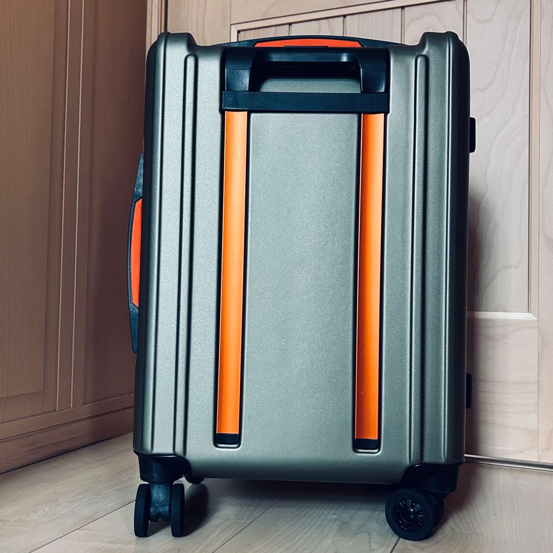 【極美品】ビームスデザイン スーツケース キャリーケース 機内持込 TSAロック