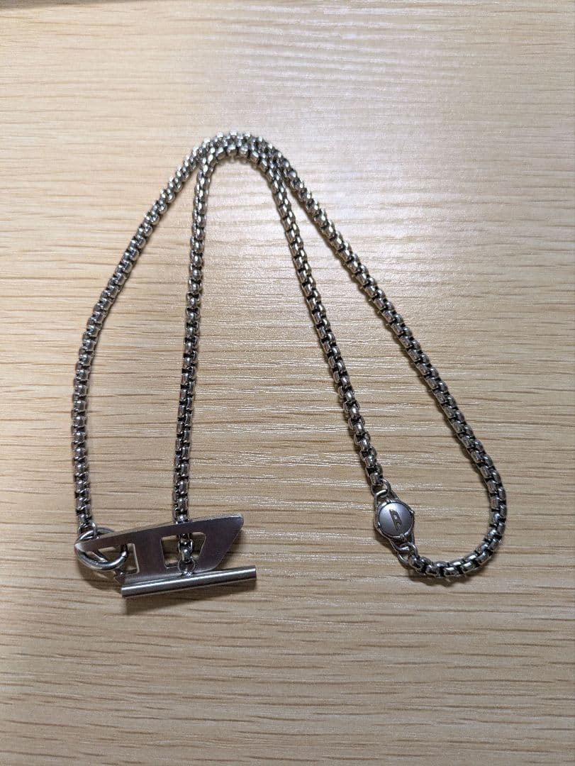 【最終値下げ】DIESEL ロゴプレート ネックレス DX1477