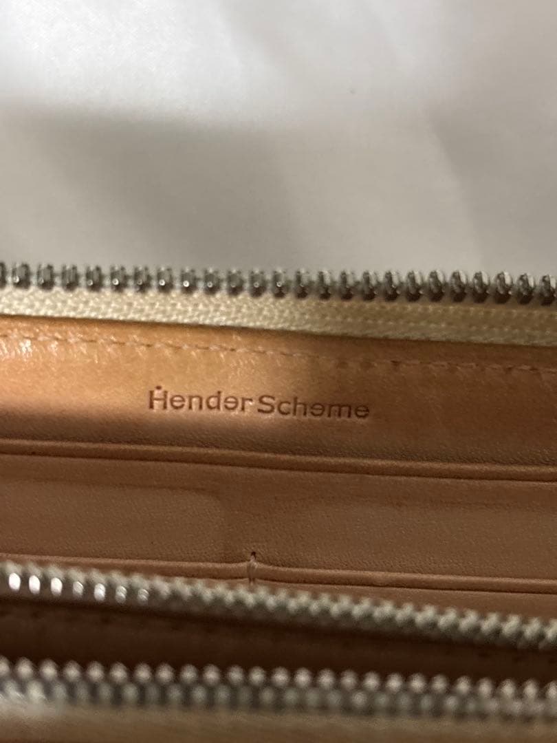Hender Scheme パイソンレザー ラウンドファスナー長財布