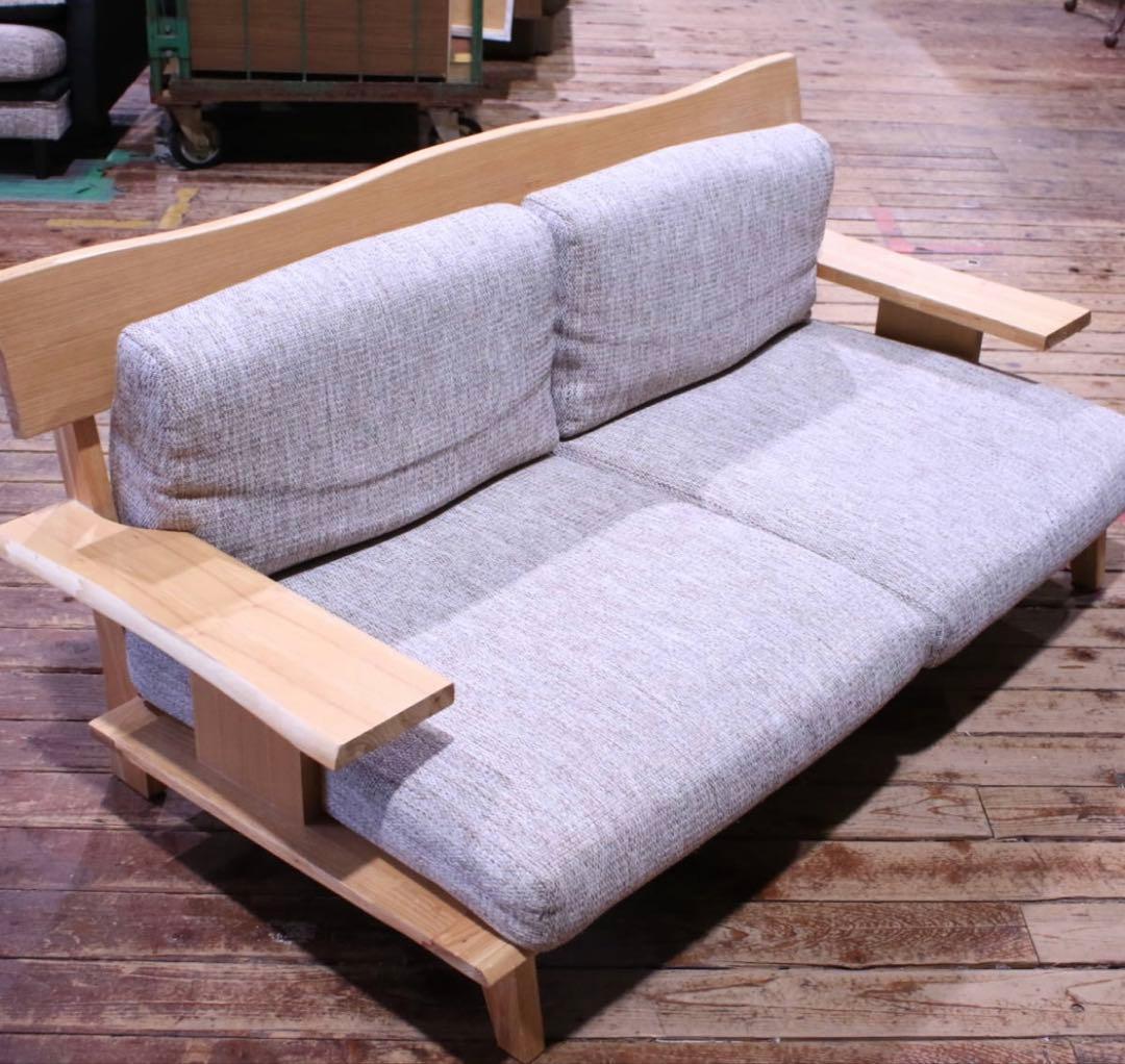 2人がけソファ　北欧テイスト