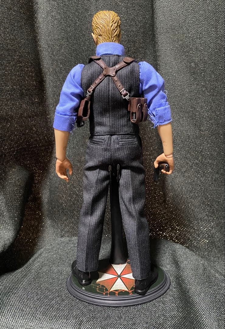 1/6 ウェスカー RE4 風 カスタムフィギュア バイオハザード