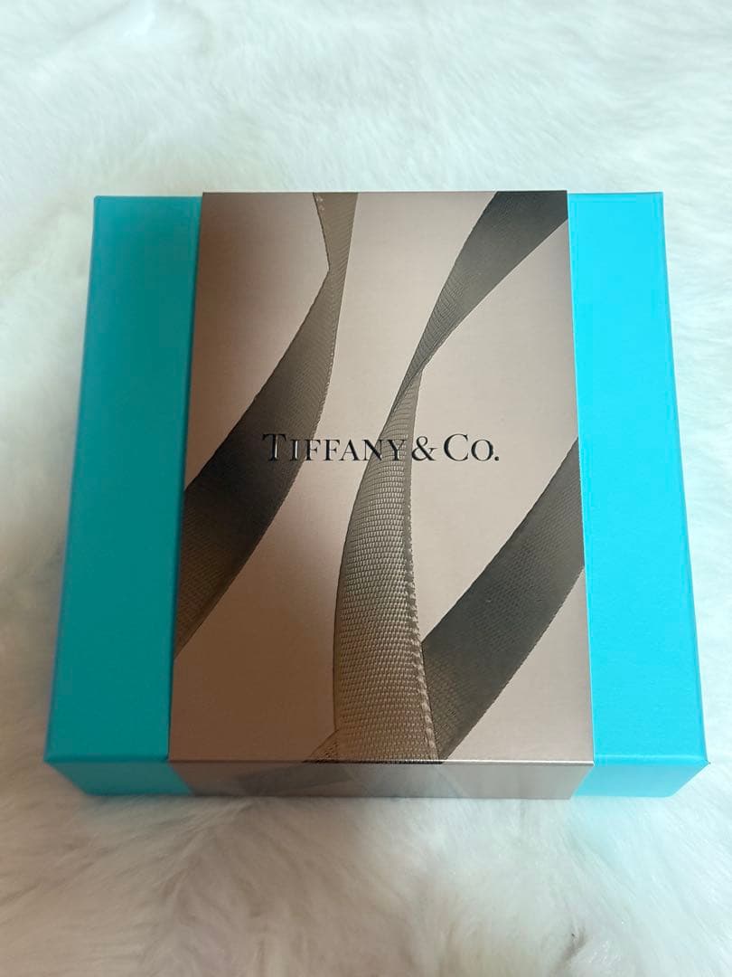 Tiffany & Co. ローズゴールド ホリデーコフレ　香水