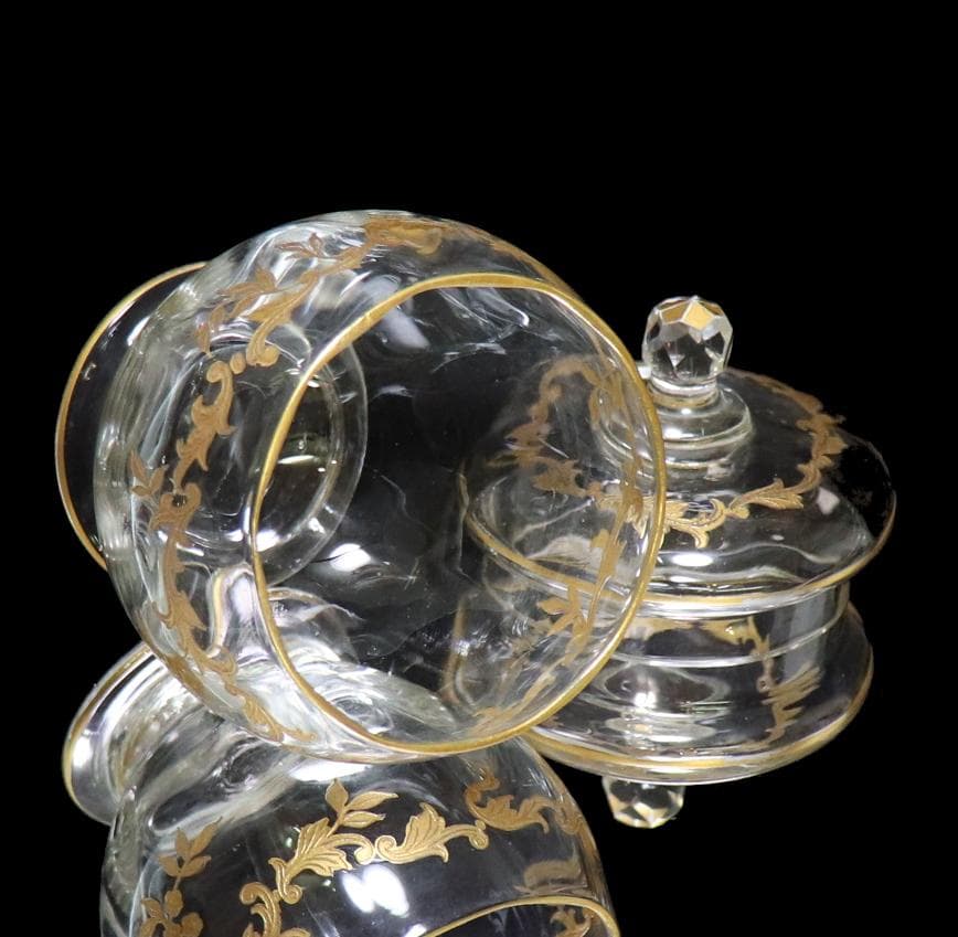 オールド・バカラ 24金彩花つなぎ文蓋物 1900年頃 ゴールド 金縁 小物入れ