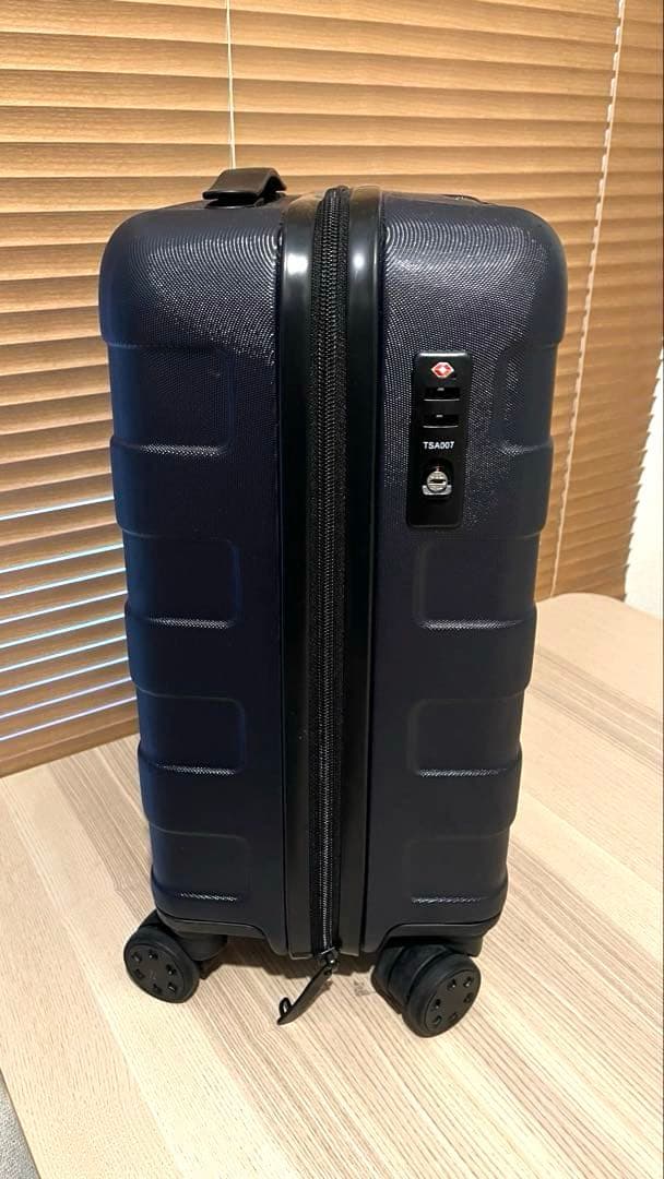 【無印良品】ハードキャリーケース紺色 20L 機内持ち込み可