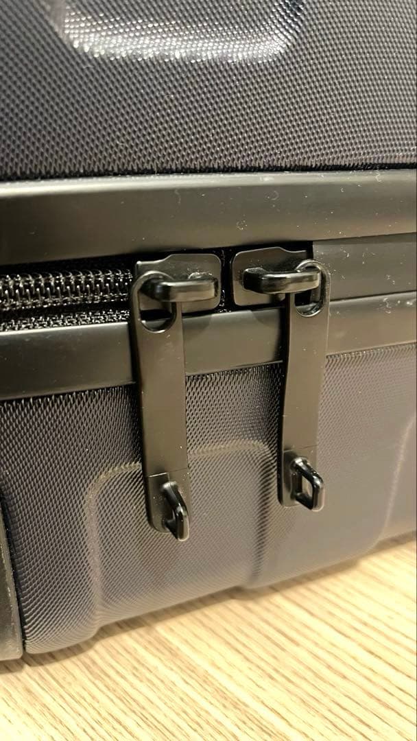 【無印良品】ハードキャリーケース紺色 20L 機内持ち込み可