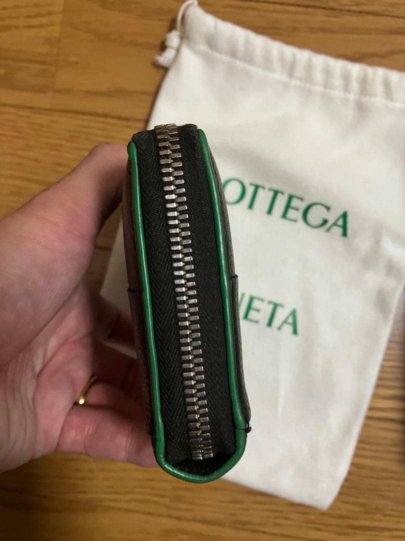 BOTTEGA VENETAボッテガ　カセットラウンドファスナーウォレット美品