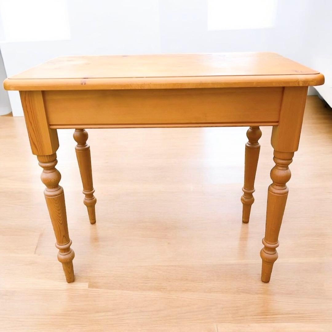 ペニーワイズ　家具　パイン無垢材　デスク