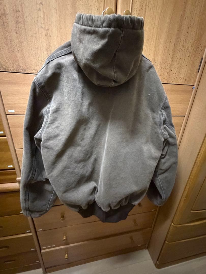Carhartt ブラウン アクティブジャケット