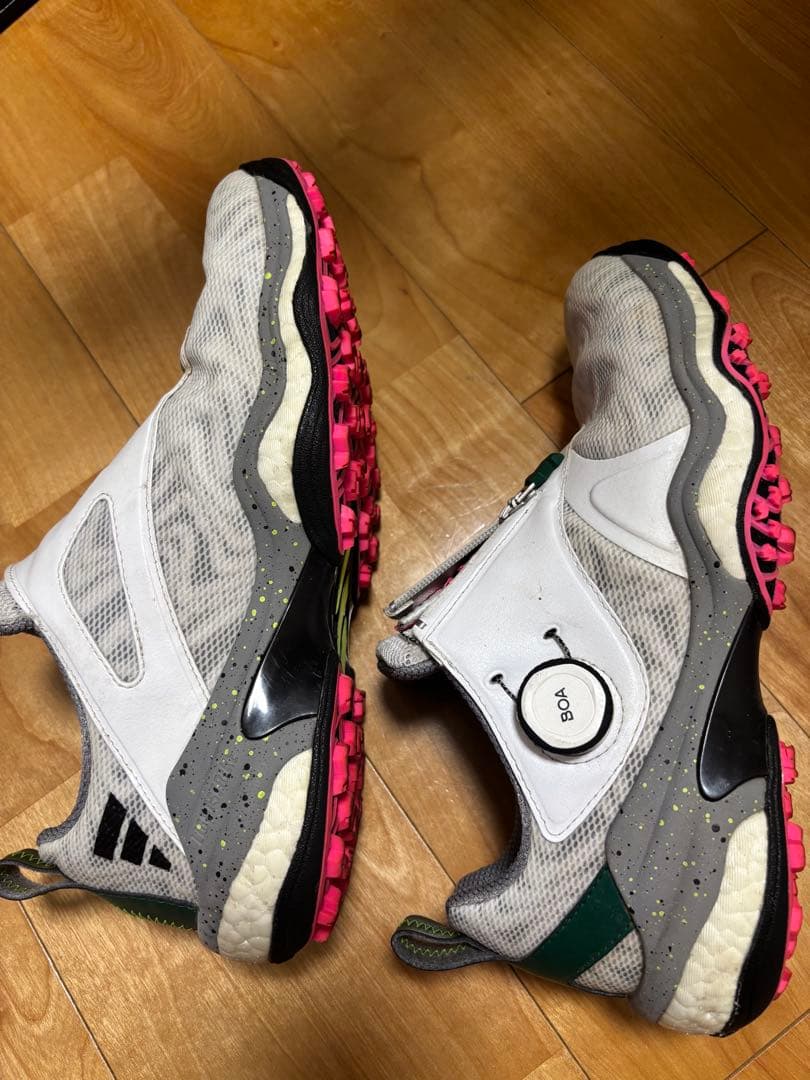 adidas BOOST ゴルフシューズ ホワイト/グレー