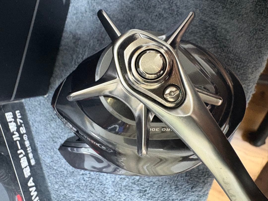 ダイワ　シーボーグ300J 電動リールSLPWORKSスーパーパワーコード付き