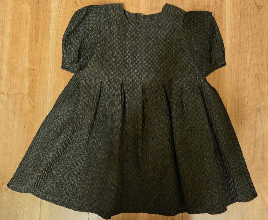 最終価格です❗(美品❗)ボウエー可愛いトップス　M