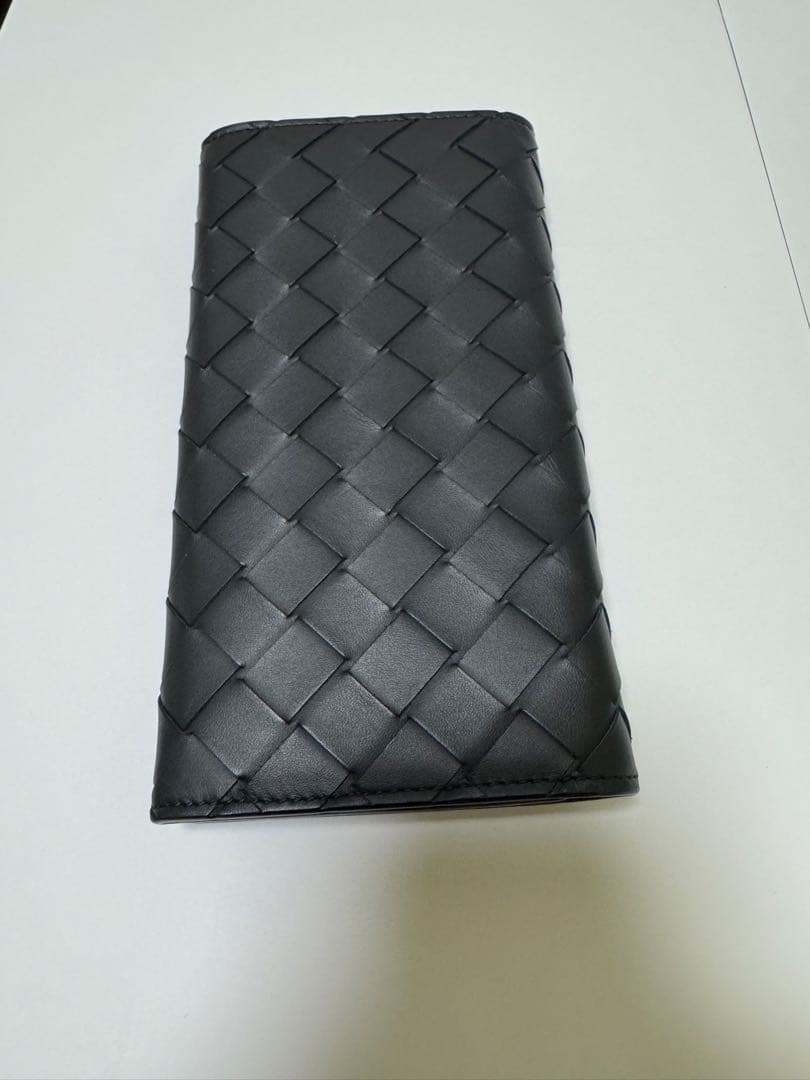BOTTEGA VENETA イントレチャート パース付きロングウォレット